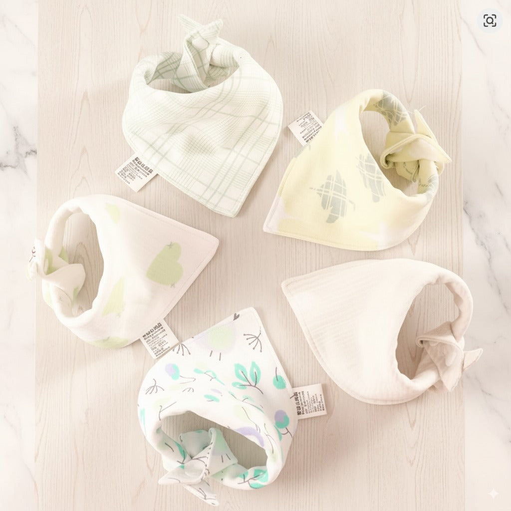 Pack 5 Baberos de algodón con diferentes estampados
